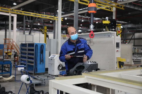 上海高科技企業復工，自動化科技助機器人生產機器人